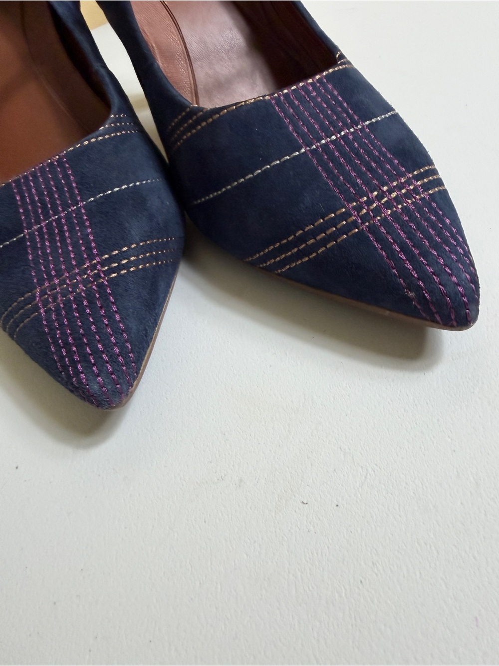 Aerosoles "Tax Return" Blue Plaid Suede Mary Jane Pumps – Size 11 - Picture 4 of 10